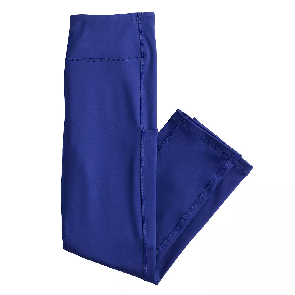 Petite Tek Gear® Core High-Waisted Capri Leggings 4 Petite Tek Gear® Core High-Waisted Capri Leggings - Image 2