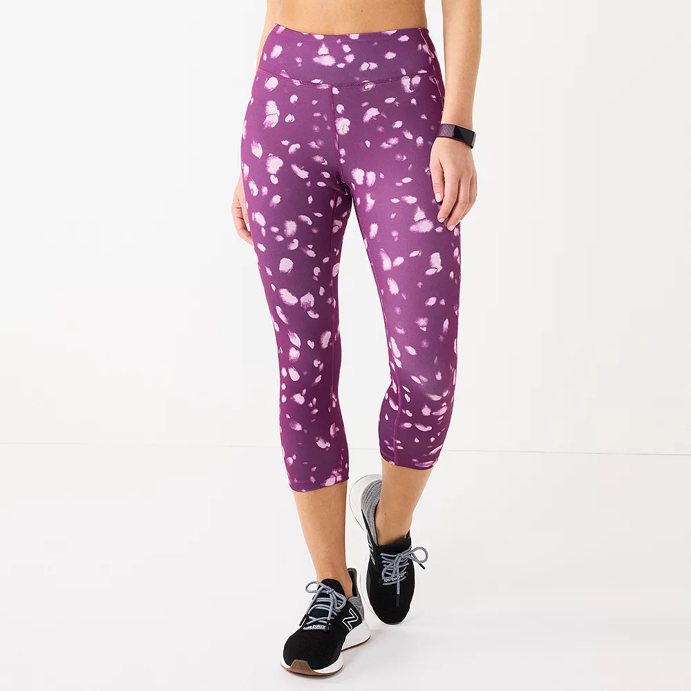 Petite Tek Gear® Core High-Waisted Capri Leggings 3 Petite Tek Gear® Core High-Waisted Capri Leggings
